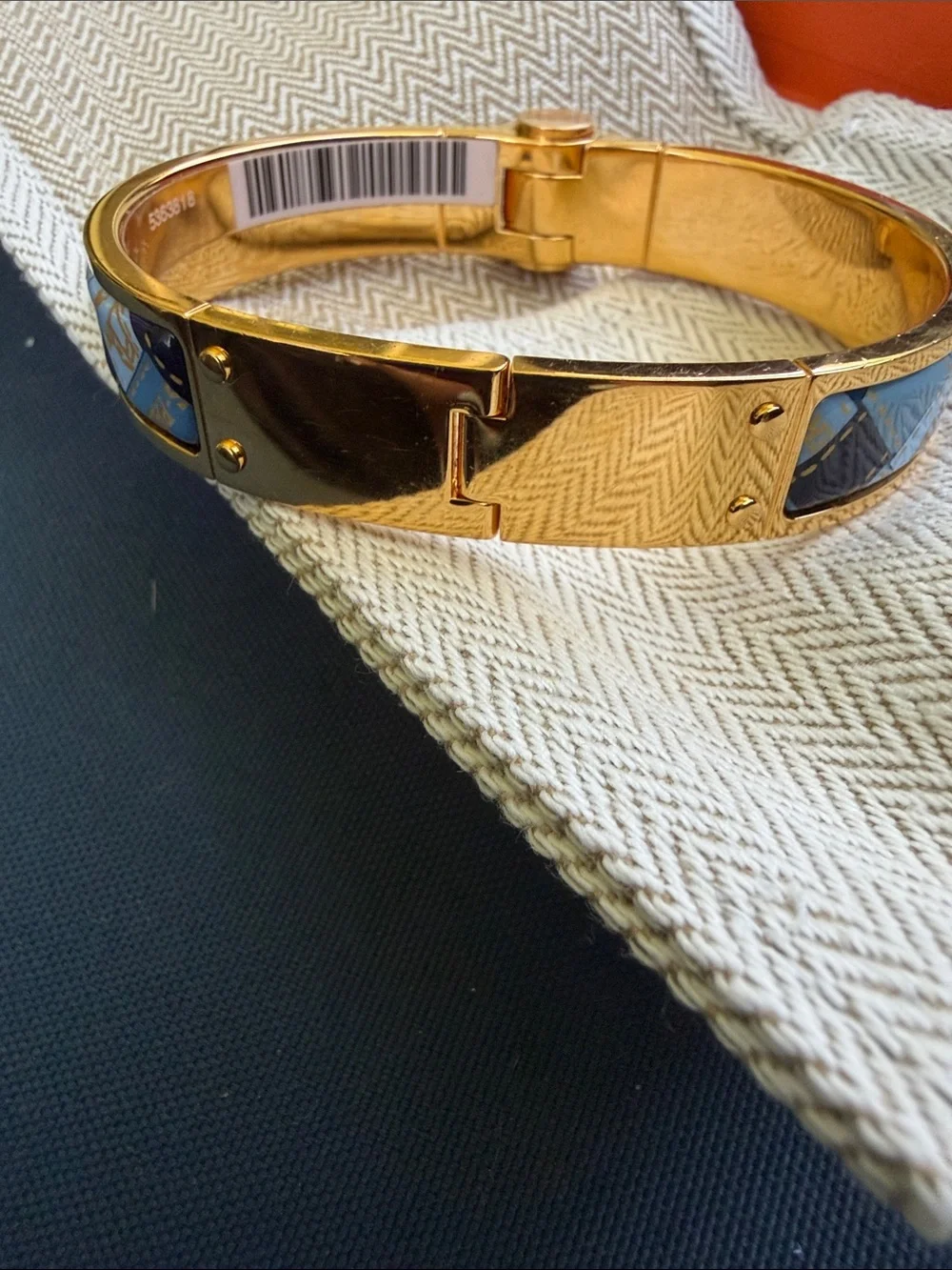 HERMES Bracelet Gold-Tone Hinged Bangle with Blue Enamel Inlay Like New - Picture 4 of 5